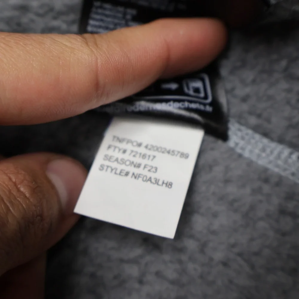 North Face Sweater Jacket Womens Medium Grey Knit Fleece Full Zip Heavy LOGO